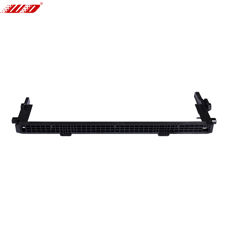 X03-13010018 - Donji nosač hladnjaka