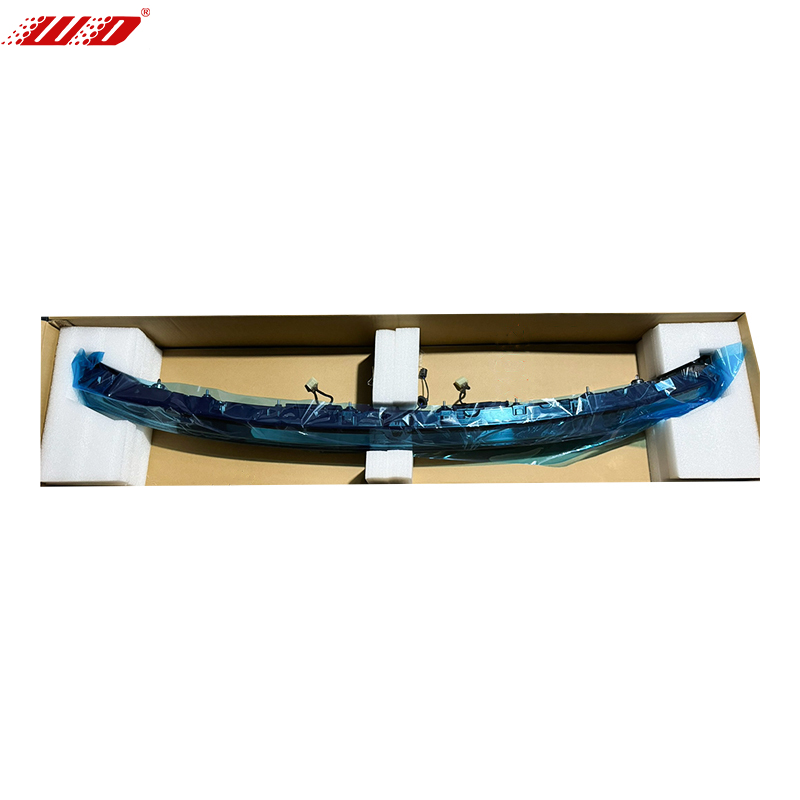 X02-41330013 - Središnje stražnje svjetlo (visoka konfiguracija) - L8